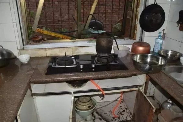 華盛消防炮塔提醒您：天然氣使用規章千萬(wàn)條，安全條！