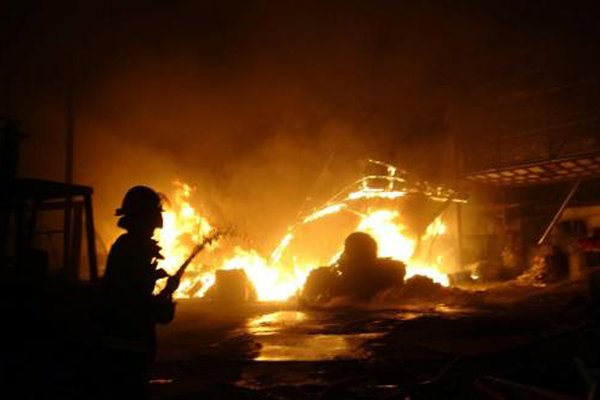 濟南消防器材提醒您，回城路上，注意交通樞紐防火！