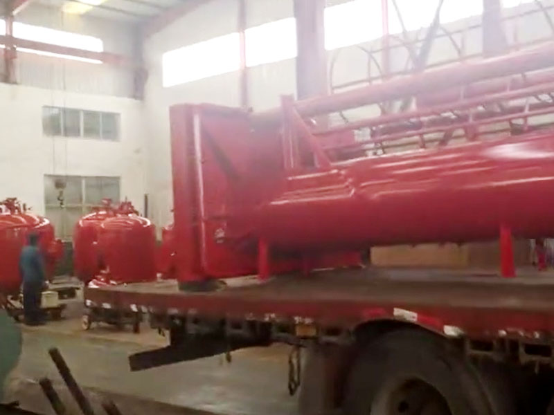 消防炮塔裝車(chē)發(fā)往煙臺案例